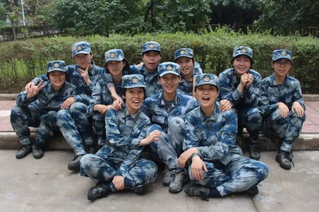点成军考权威解答：士兵考军校的分数线是多少？多少分数线才能步入军校？
